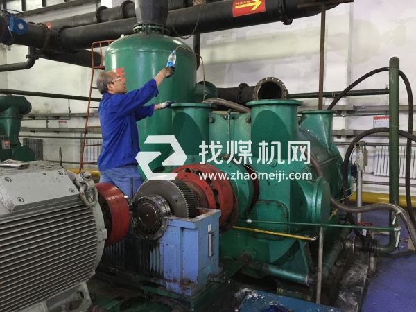 真空泵清洗除垢、全面維護(hù)